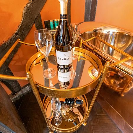 Funky Monk Hotel エッピング エクステリア 写真