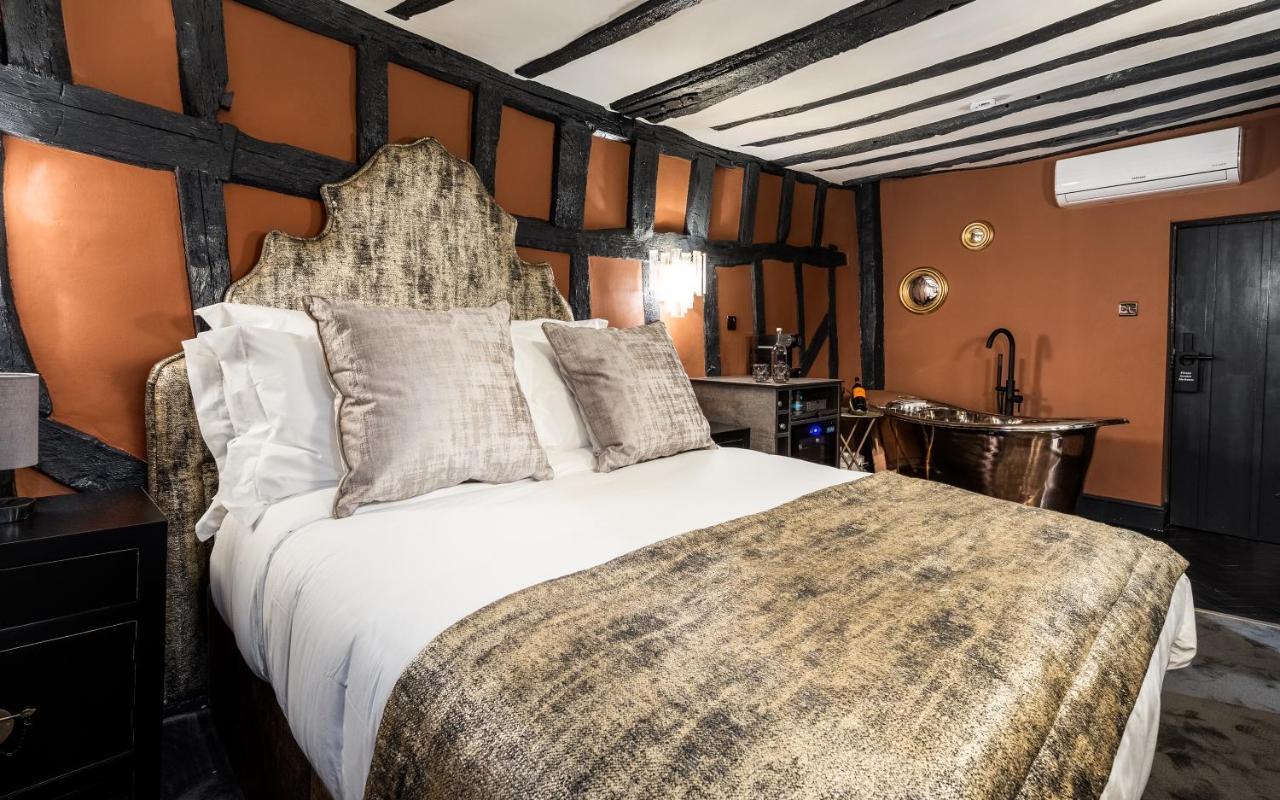 Funky Monk Hotel エッピング エクステリア 写真