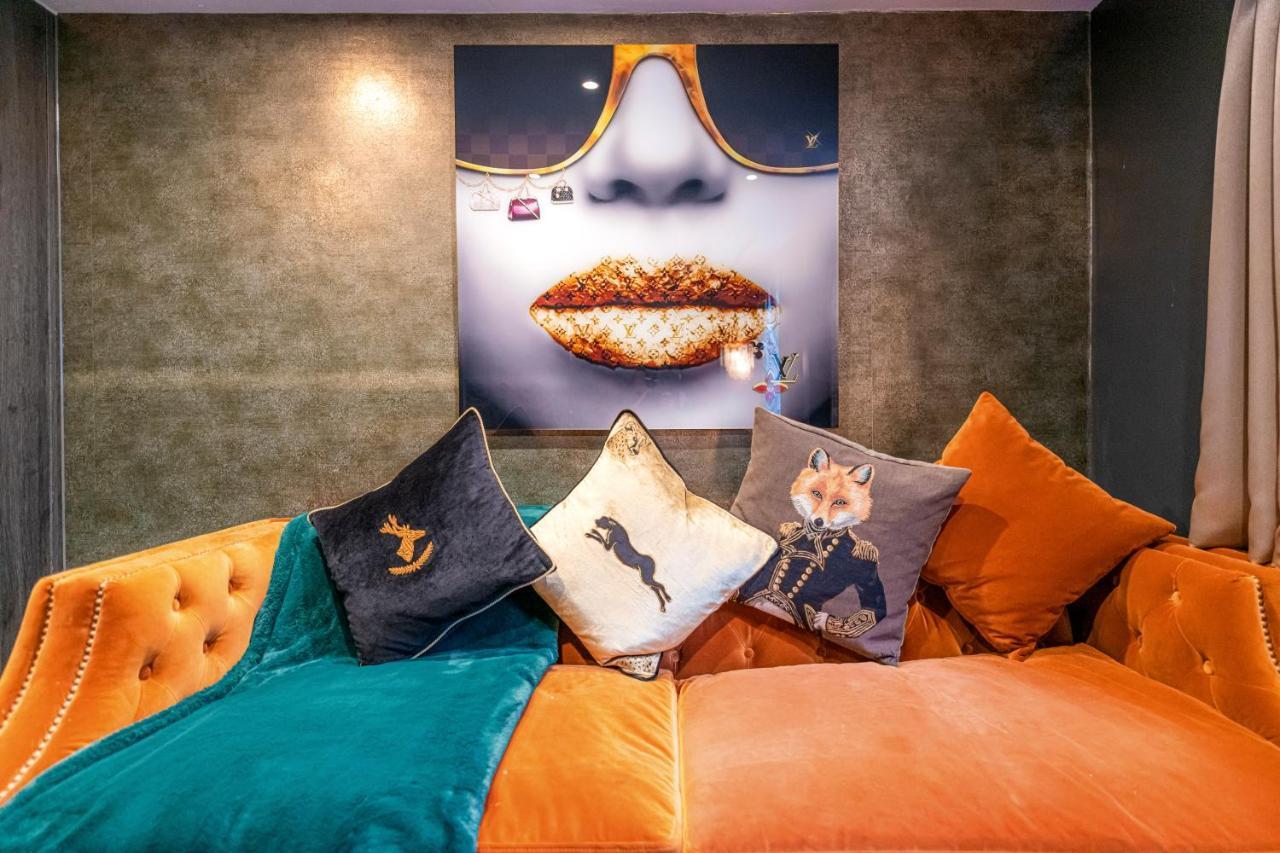 Funky Monk Hotel エッピング エクステリア 写真